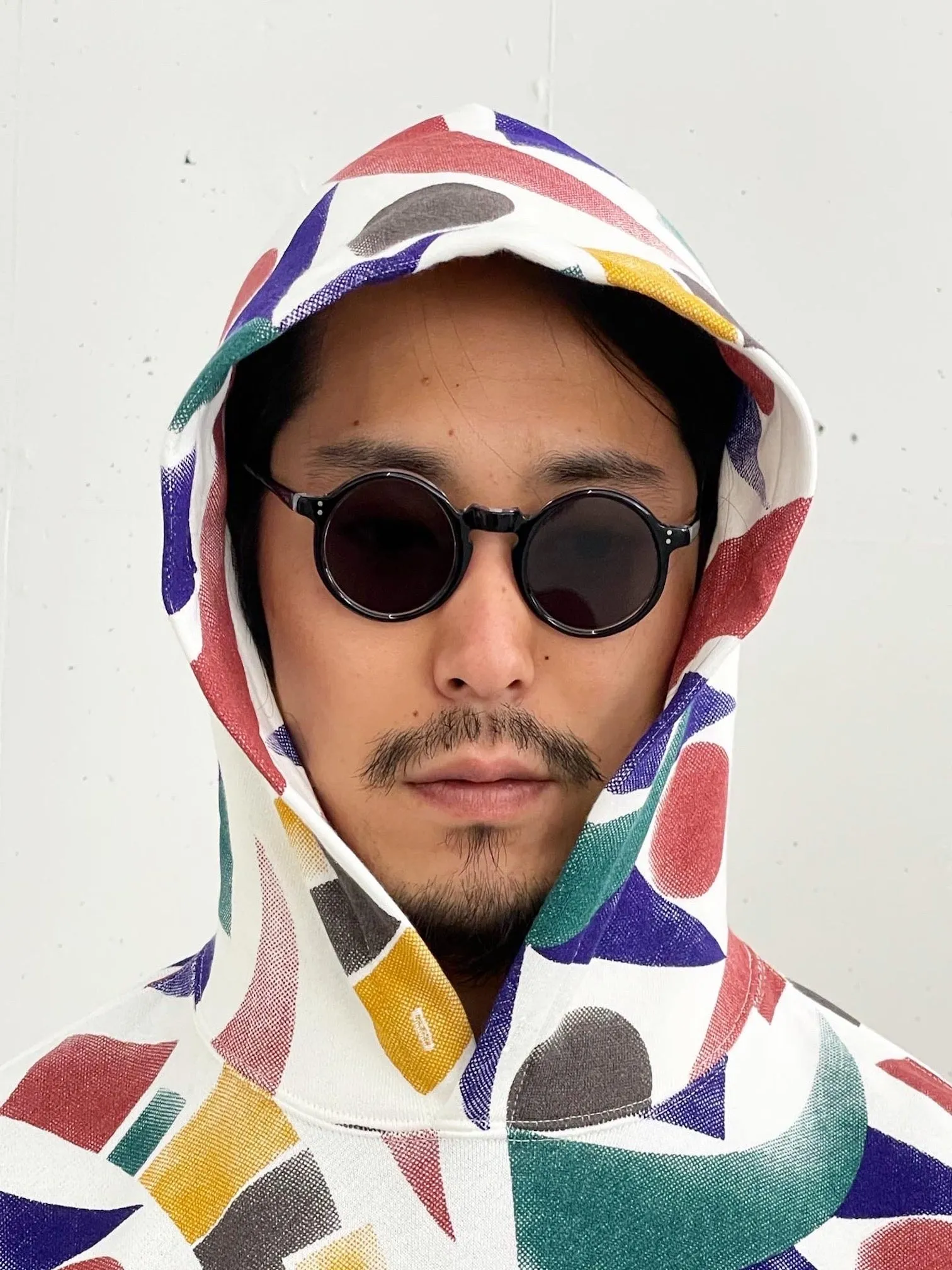 【60%OFF】Sasquatchfabrix. / FAR EAST AG HOODIE (WHITE)