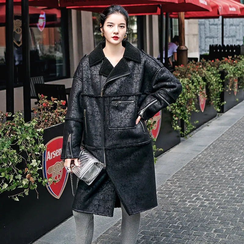 8GIRLS DESIGN FAUX LEATHER COAT WITH BORG LINING IN BLACK