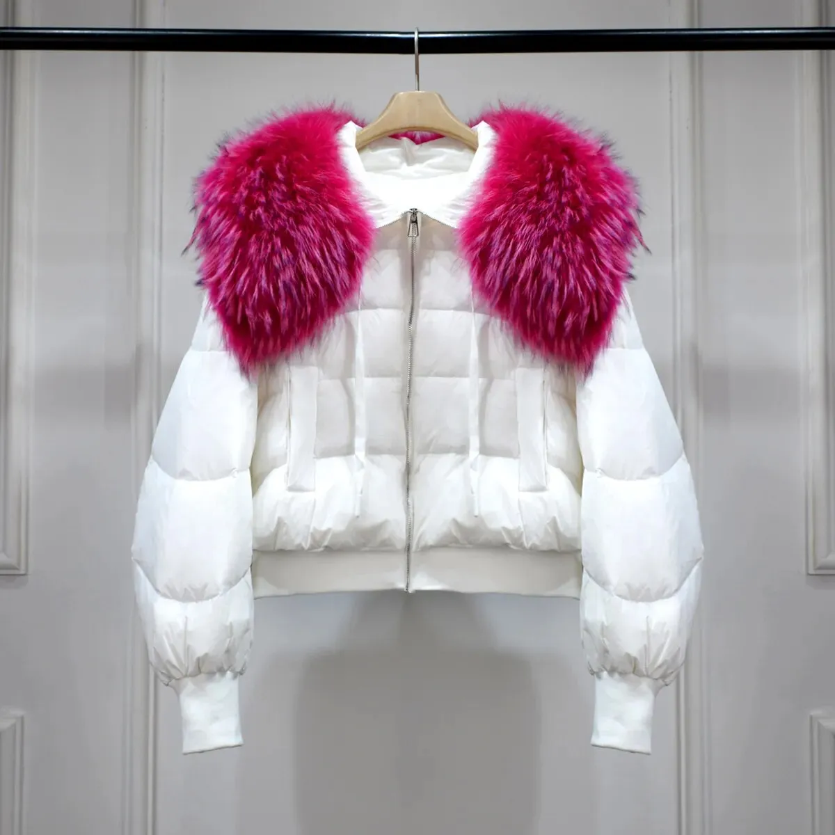 Lagabogy Winter Puffer Jacket Women Thick Warm Short Parkas Real Natural Raccoon Fur Female Loose 90% White Duck Down Coat