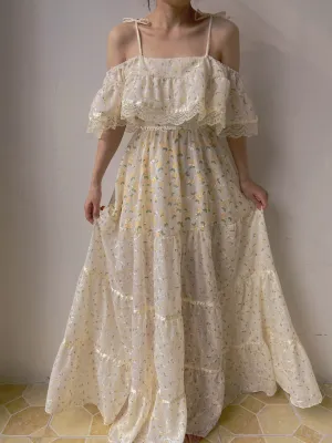Vintage Floral Ruffled Lace Maxi Dress